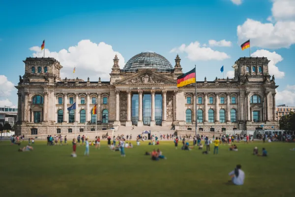 Politik und Gesellschaft